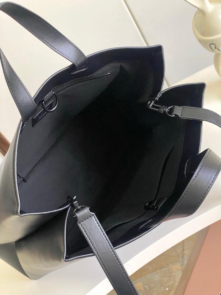 Louis Vuitton M13979
Túi Shopper Bag MM 40.0 x 32.0 x 16.0cm-duoc-ban-tai-Hvip Bags and Accessories