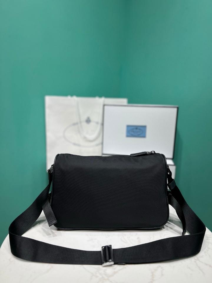 Prada Medium Re-Nylon and Saffiano leather shoulder bag black 2VH192 28x17.5x10cm-duoc-ban-tai-Hvip Bags and Accessories