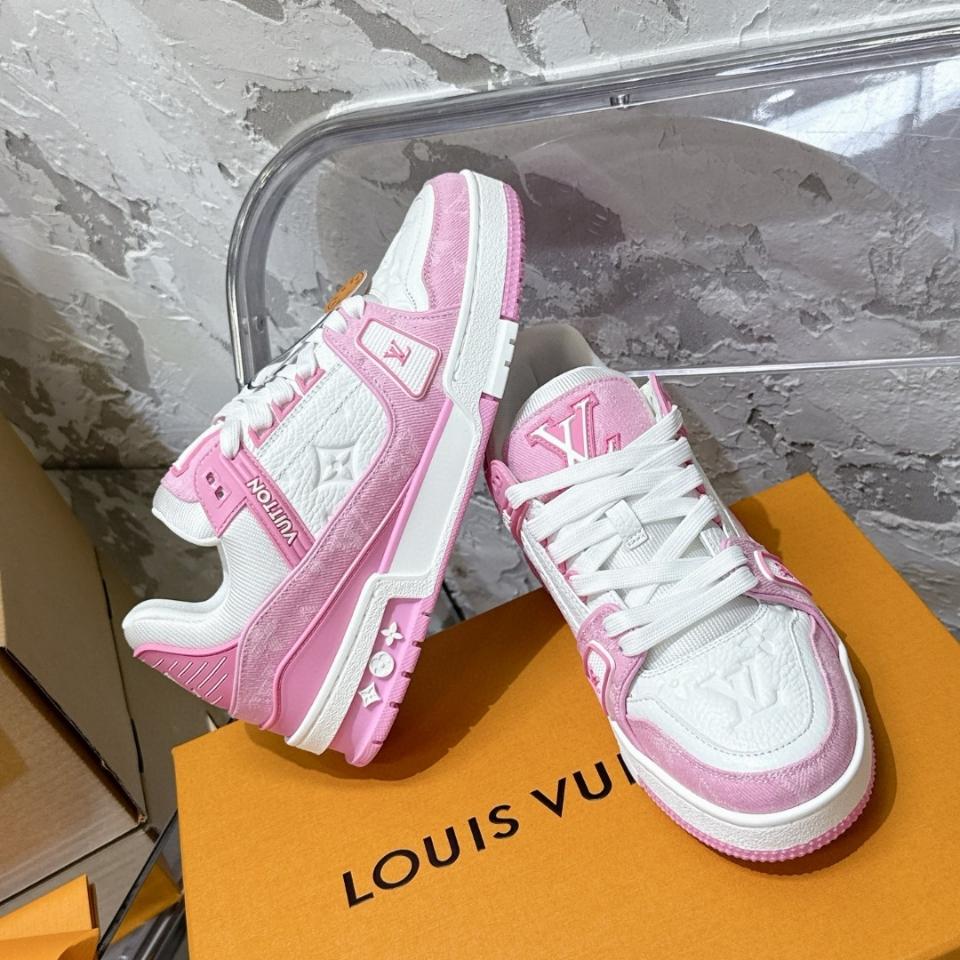 Louis Vuitton 1AIKNL
LV Trainer Sneaker
Pink (N1)-duoc-ban-tai-Hvip Shoes and Clothes