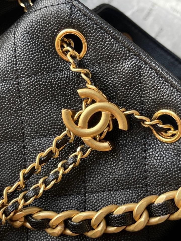 CHANEL 25 Small Handbag grained Calfskin & gold-tone tone Metal,black AS5293 30-26-14cm-duoc-ban-tai-Hvip Bags and Accessories