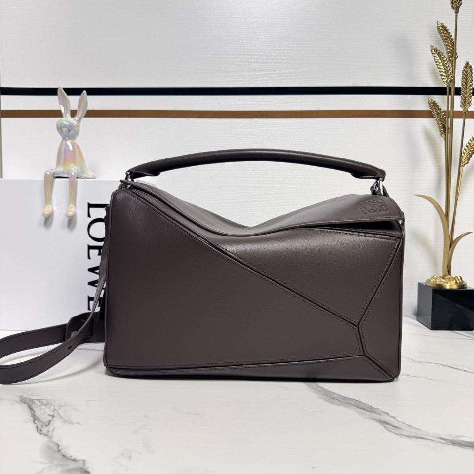 Loewe Large Featherlight Puzzle bag in nappa lambskin B510PNLX02 33*14.7*21.5CM Dark Chestnut -duoc-ban-tai-Hvip Bags and Accessories