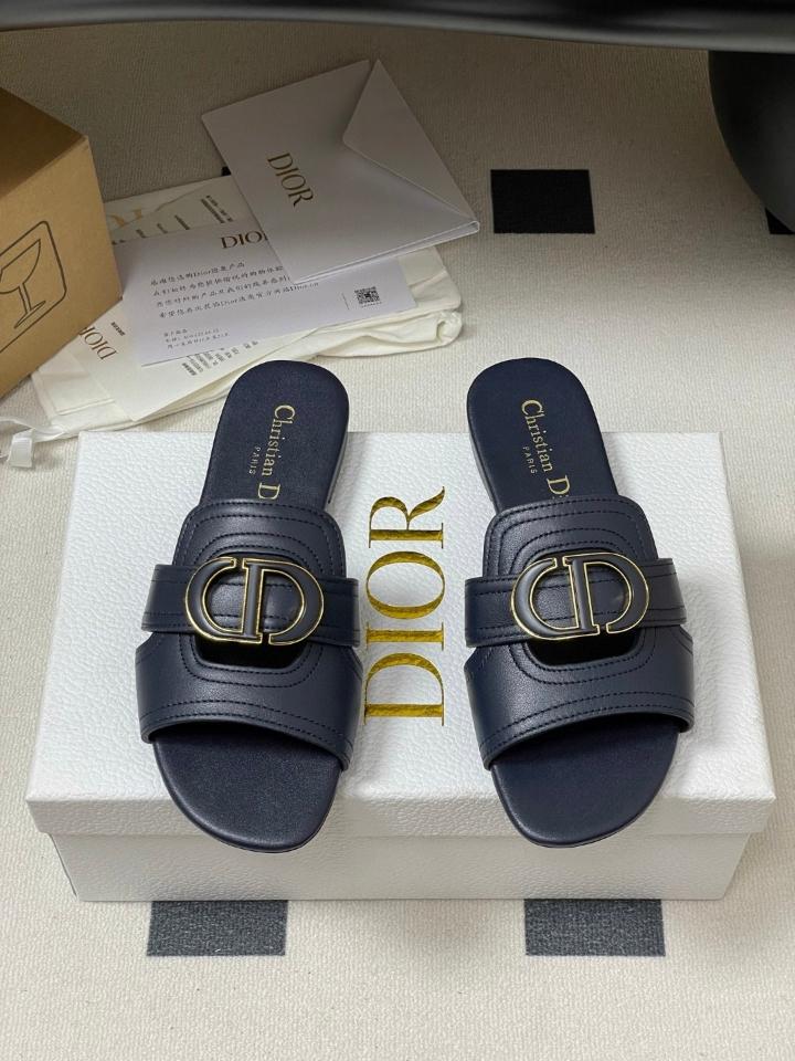 DIOR 30 Montaigne Slide
Navy blue Calfskin
 KCO373CFY (2)-duoc-ban-tai-Hvip Shoes and Clothes