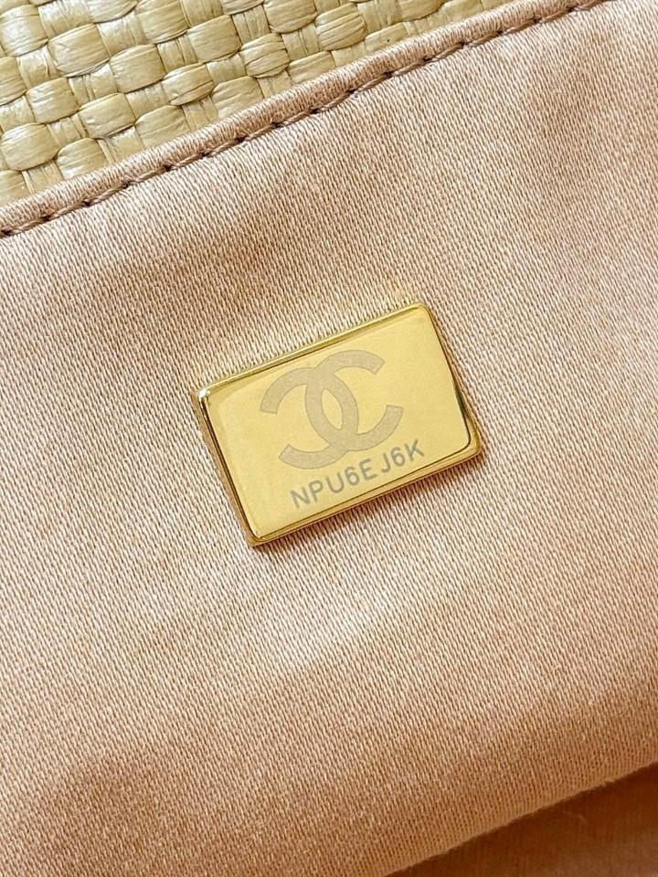 Chanel Cruise 2025/26   Small Shopping Bag   Braided Raffia, Calfskin & Gold-Tone Metal  beige & black AS6015 20*28*7cm-duoc-ban-tai-Hvip Bags and Accessories