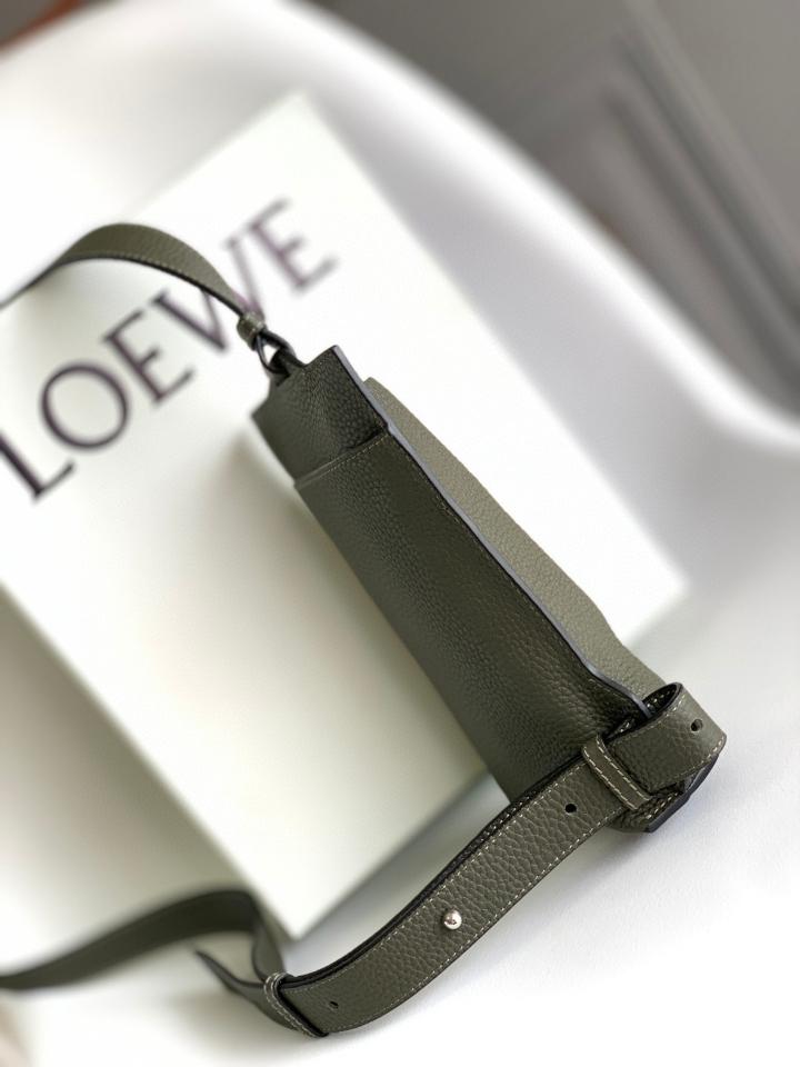 Loewe Vertical T Pocket in soft grained calfskin khaki green C660P02X0122*6.5*13 11039-duoc-ban-tai-Hvip Bags and Accessories