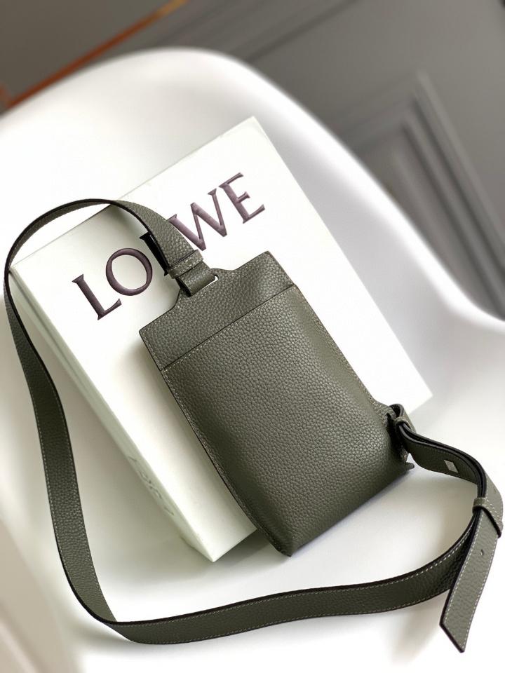 Loewe Vertical T Pocket in soft grained calfskin khaki green C660P02X0122*6.5*13 11039-duoc-ban-tai-Hvip Bags and Accessories