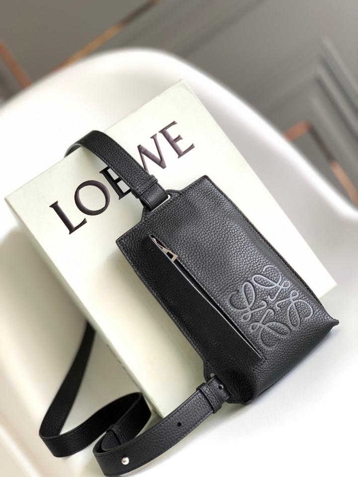 Loewe Vertical T Pocket in soft grained calfskin black C660P02X0122*6.5*13 11039-duoc-ban-tai-Hvip Bags and Accessories