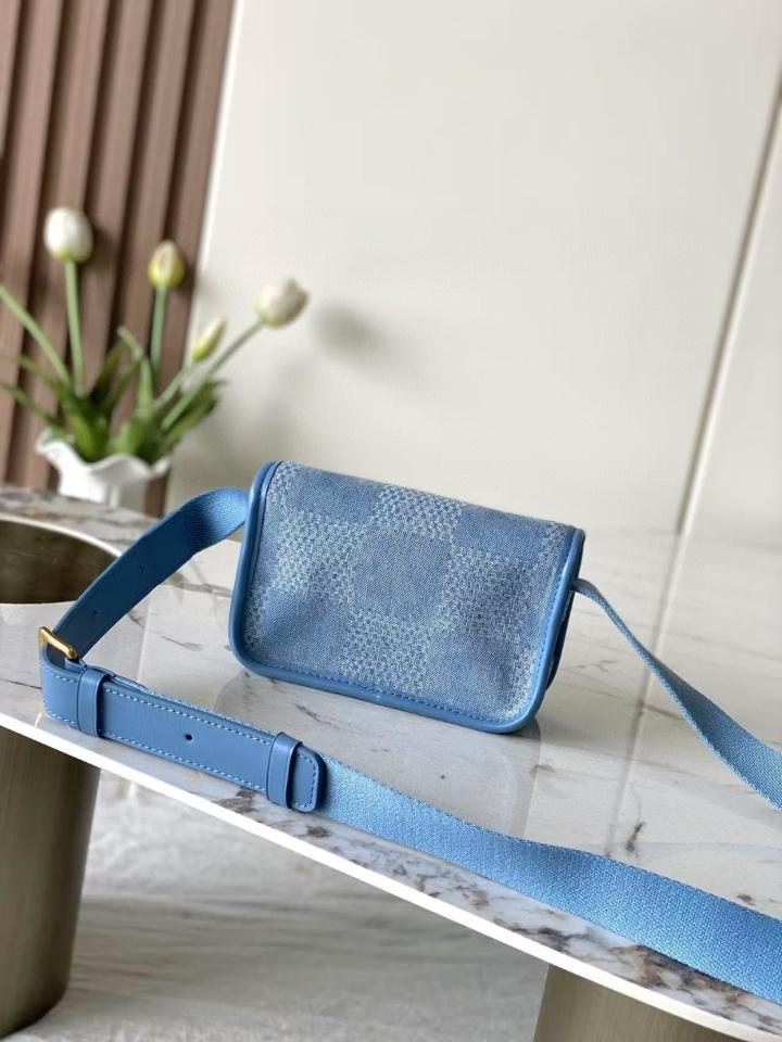 Louis Vuitton N00210
Bosphore Wearable Wallet12 x 7 x 19 cm-duoc-ban-tai-Hvip Bags and Accessories