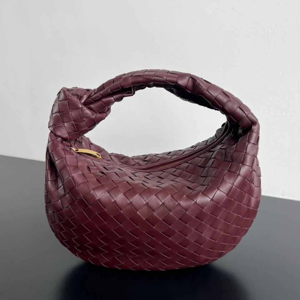 Bottega Veneta Small Jodie Deep mahogany 690225 36x21x13-duoc-ban-tai-Hvip Bags and Accessories