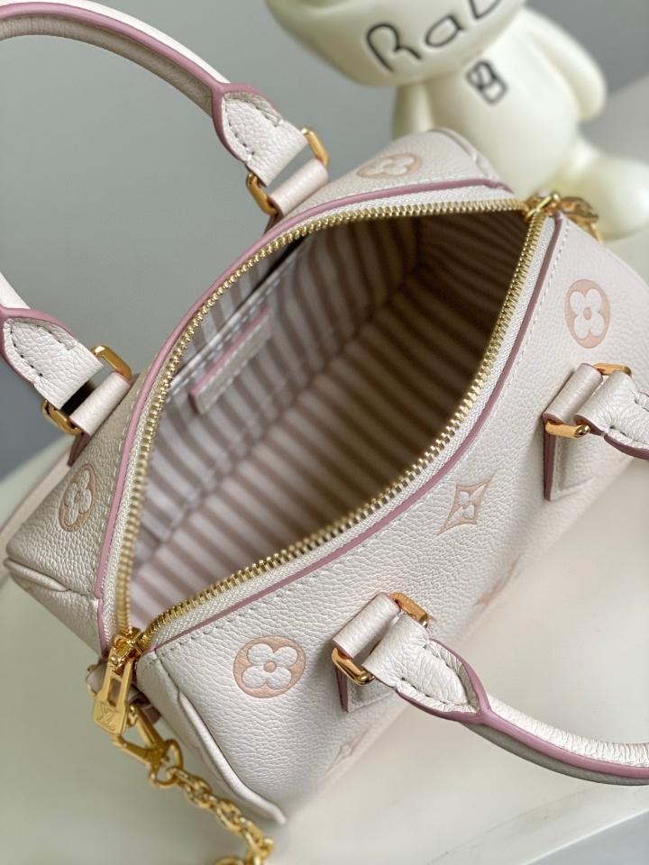 Louis Vuitton M14291
Túi Speedy Bandoulière 20 13.5 x 12 x 20.5cm Sao chép-duoc-ban-tai-Hvip Bags and Accessories