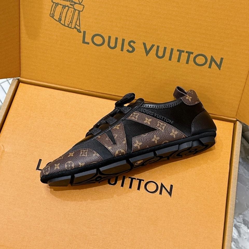 Louis Vuitton 1AHNDI
Giày LV Sneakerina (n1) -duoc-ban-tai-Hvip Shoes and Clothes