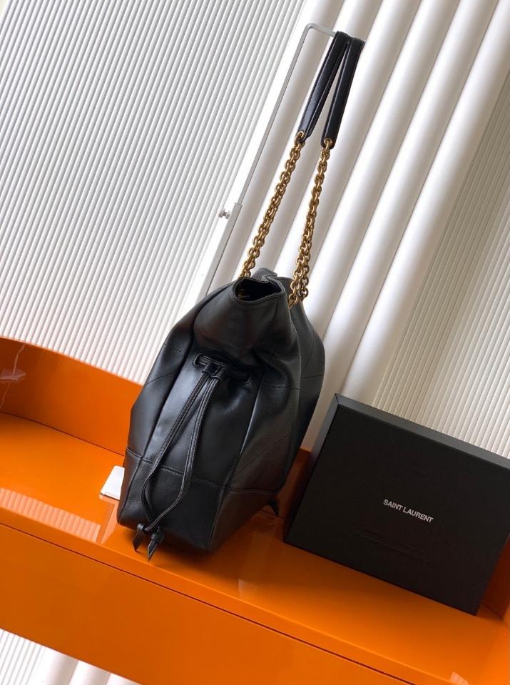 Saint Laurent JAMIE SHOPPING Medium in lambskin
BLACK 809824 35x35×10cm (1)-duoc-ban-tai-Hvip Bags and Accessories