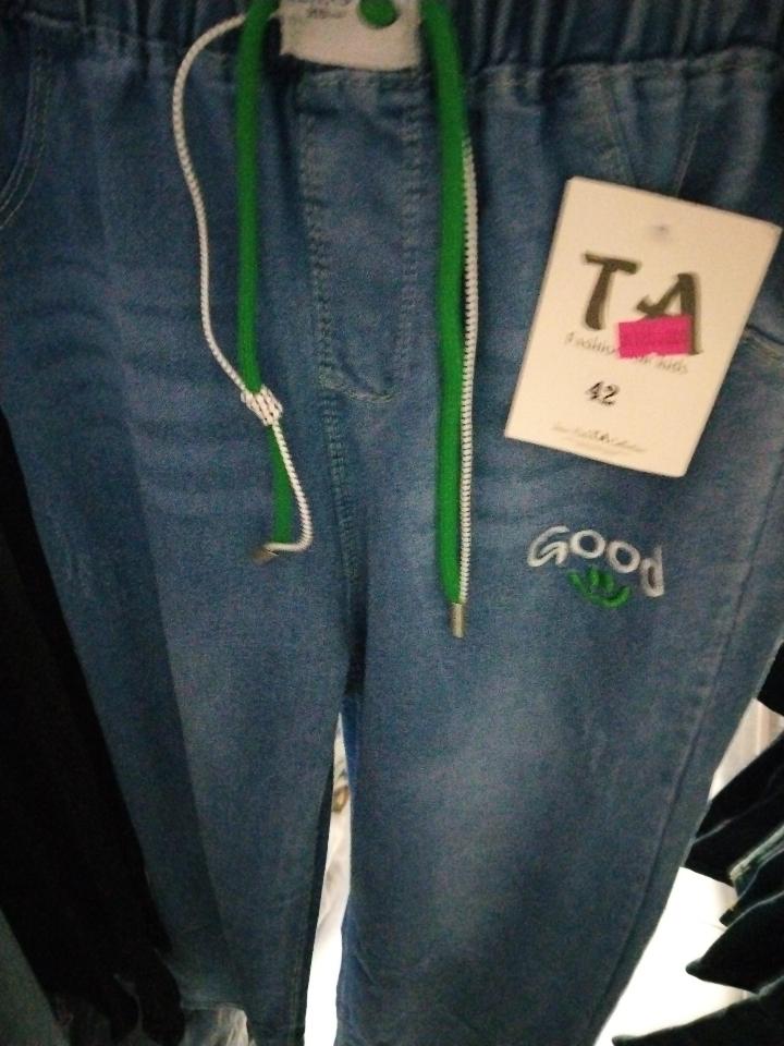 Jean dài BG suông 120k-duoc-ban-tai-Muội Muội shop