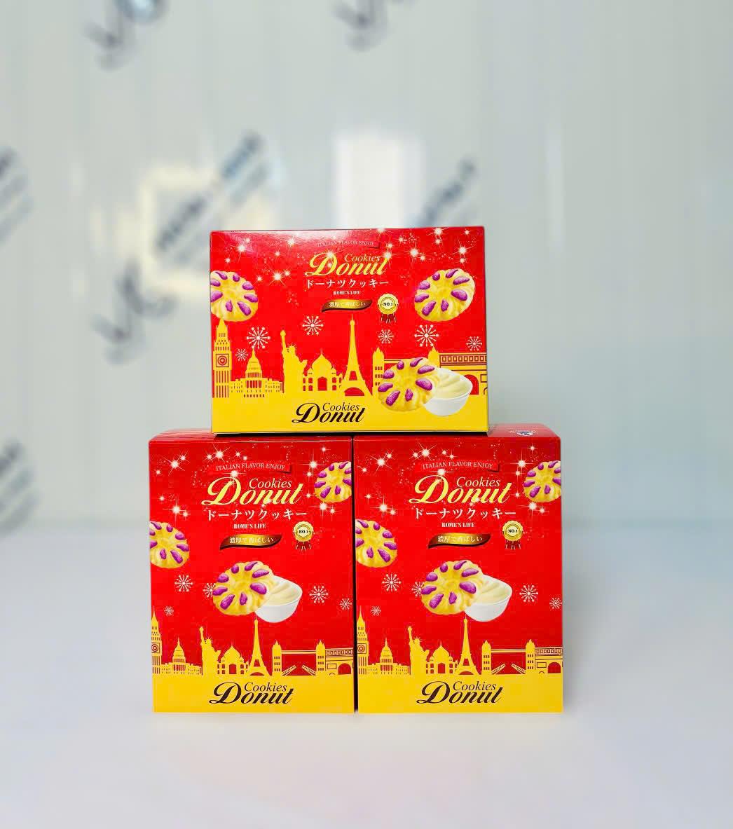 Bánh cookies Donut vị sữa (hộp 135g)-duoc-ban-tai-K&N Family