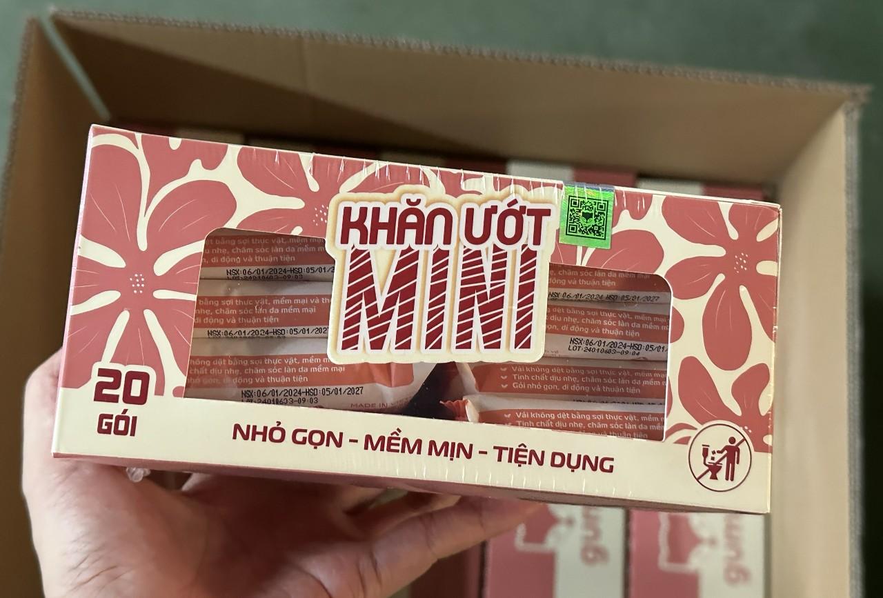 Hộp 20 gói khăn ướt mini Gumi bỏ túi tiện lợi-duoc-ban-tai-K&N Family