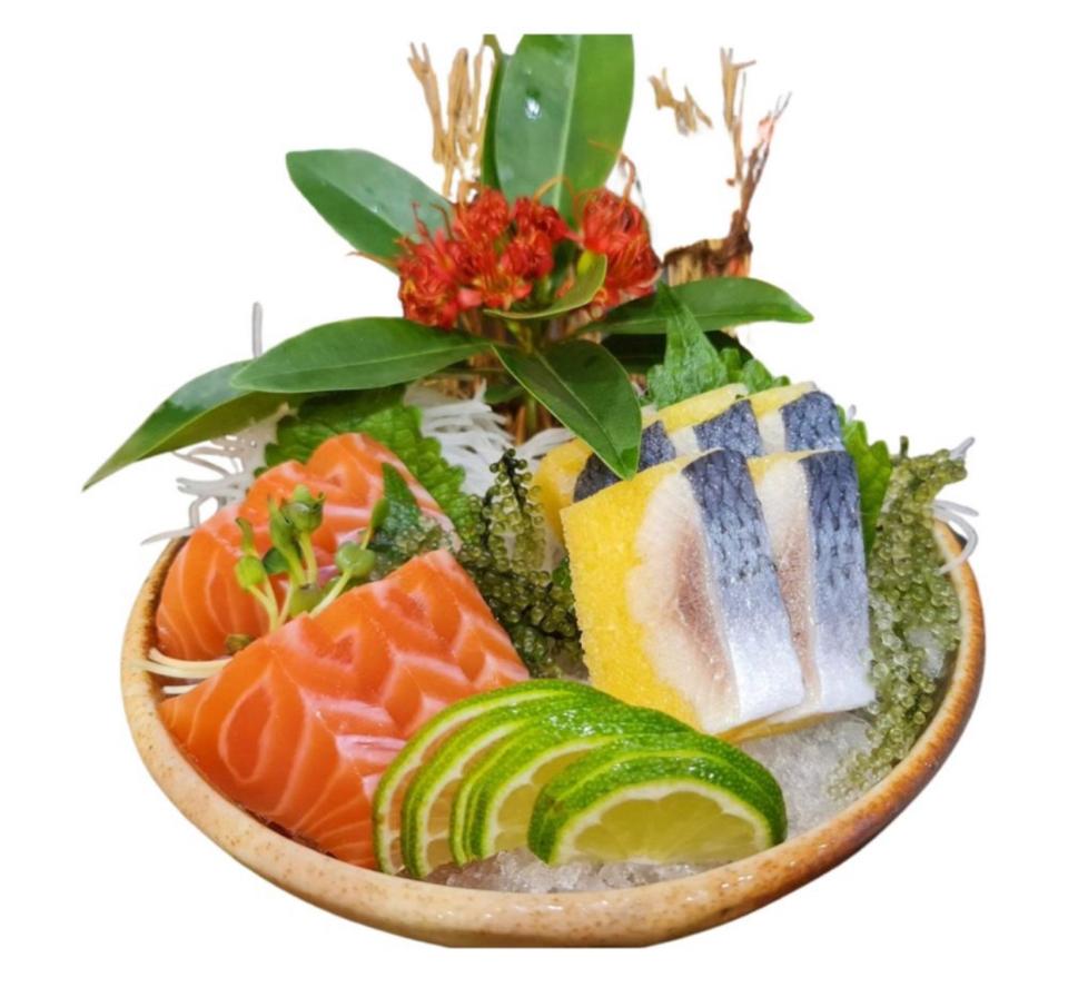 Sashimi mix 1 (5 hồi, 5trích) -duoc-ban-tai-FURINSUSHI- hệ thống CITY SUSHI ĐÀ LẠT