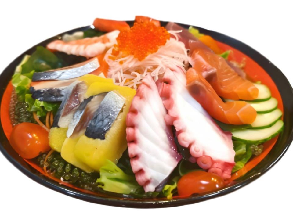 Salad kaisen-duoc-ban-tai-FURINSUSHI- hệ thống CITY SUSHI ĐÀ LẠT