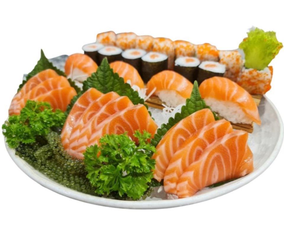 Salmon combo - combo cá hồi-duoc-ban-tai-FURINSUSHI- hệ thống CITY SUSHI ĐÀ LẠT