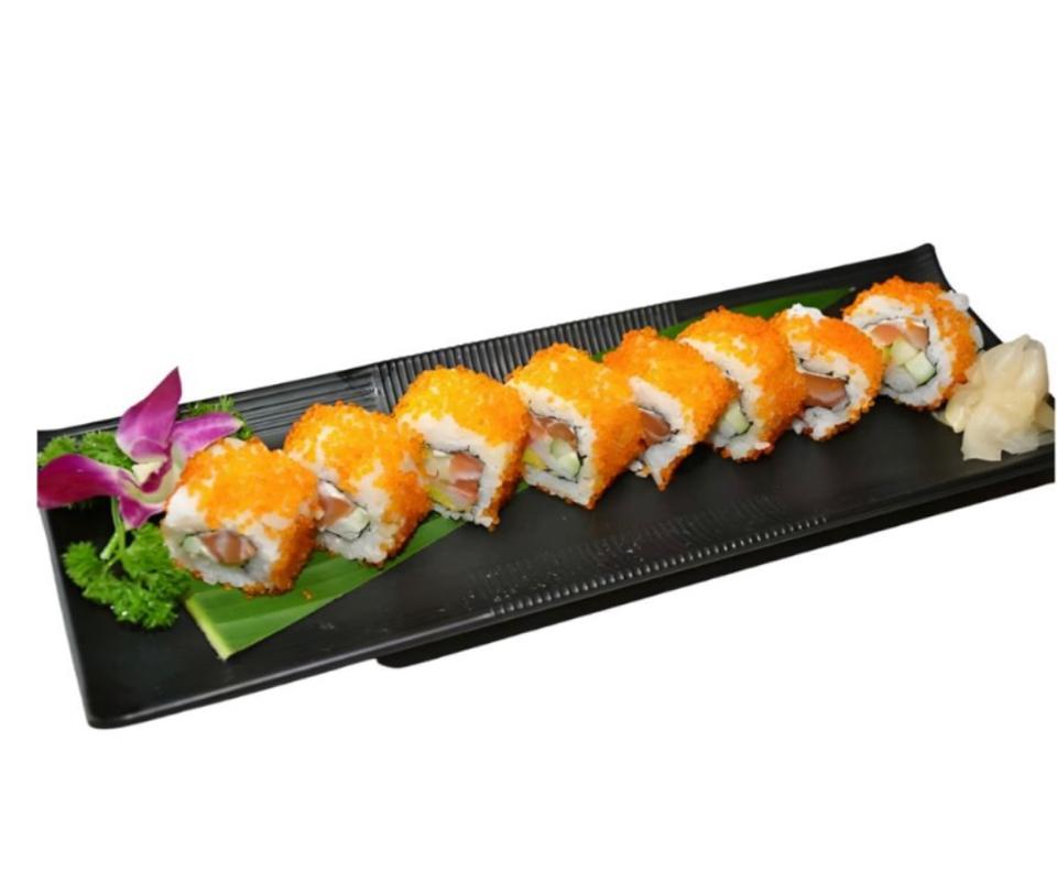 Sushi cá hồi lăn trứng tôm -duoc-ban-tai-FURINSUSHI- hệ thống CITY SUSHI ĐÀ LẠT