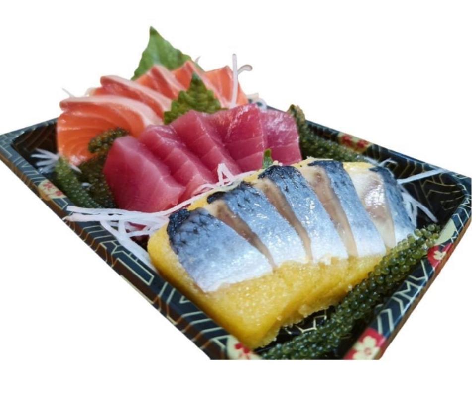 Sashimi mix 3 (5 hồi,5 trích,5 ngừ) -duoc-ban-tai-FURINSUSHI- hệ thống CITY SUSHI ĐÀ LẠT