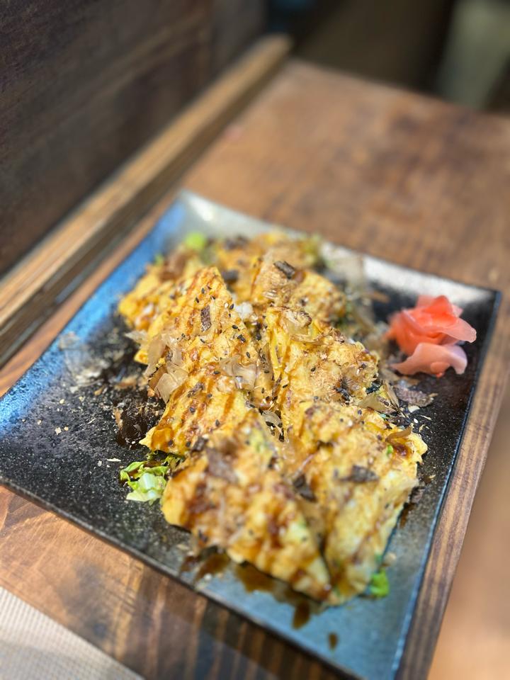 Bánh xèo Nhật okonomi Yaki -duoc-ban-tai-Furin Sushi