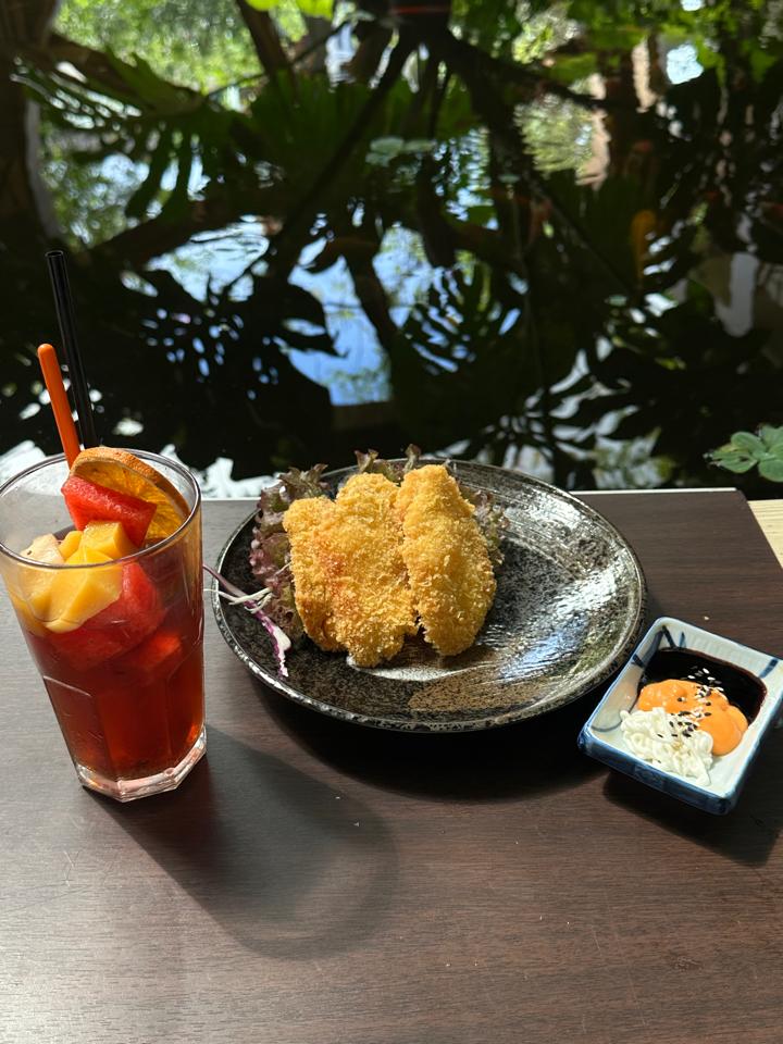 Fried Salmon- Cá hồi chiên xù 5pcs -duoc-ban-tai-FURINSUSHI- hệ thống CITY SUSHI ĐÀ LẠT