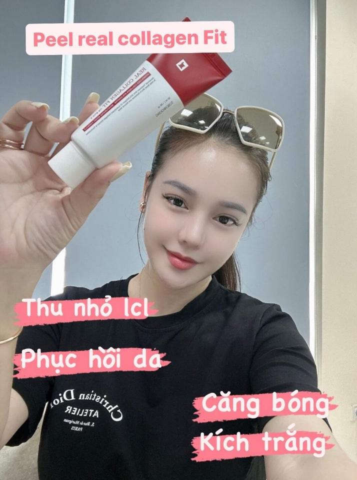 Muốn da đẹp thì cách duy nhất là Peel nha mấy b
💥Tự tin là em #Peel collagen này peel xong da đẹp căng bóng như mới tiêm bottox xong ấy.
👉 -Riêng loại này peel dễ cực kì, 1-2 tiếng Nhìn da đã khác bọt rồi.  1 lần peel bằng 3-4 tháng dưỡng da chăm chỉ nha các bà. 
Đẩy colagen vào da ngay lập tức da trở nên căng bóng, giảm nếp nhăn , rãnh cười cực hiệu quả
👇👇 -Không gây bong tróc giống các loại khác dễ Peel .
     ❌ Peel collagen nano Tosowoong Real Collagen Fit Cream Pack ❌
✅CÔNG DỤNG :
 - Collagen thuỷ phân 670.000ppm Giúp làn da mịn màng, trắng da, da khỏe mạnh và căng bóng
- Chiết xuất từ  Vitamin nhóm B : Giàu dinh dưỡng & dưỡng ẩm phục hồi da, giúp da căng bóng, trắng hồng.
- Madecassoside dưỡng ẩm cho da đặc biệt là da nhạy cảm, dịu da.
- glutathione : trắng sáng - đều màu da, chống oxy hoá.
- Tái tạo làn da giúp da trở nên căng bóng - mịn mướt .
Peel da đẹp lên ngay sau peel nhé, nhẹ nhàng, êm dịu tựa đắp mask thôi  không hề đau xót gì đâu nha🩸🩸
Mùa khô hanh này có em này, làn da như được tái sinh sau mỗi lần peel.
Peel collagen, truyền trắng, căng bóng
Giá bán lẻ 320K
Số lượng 1️⃣
☎️ 0797254043-duoc-ban-tai-PHƯƠNG LINH Shop