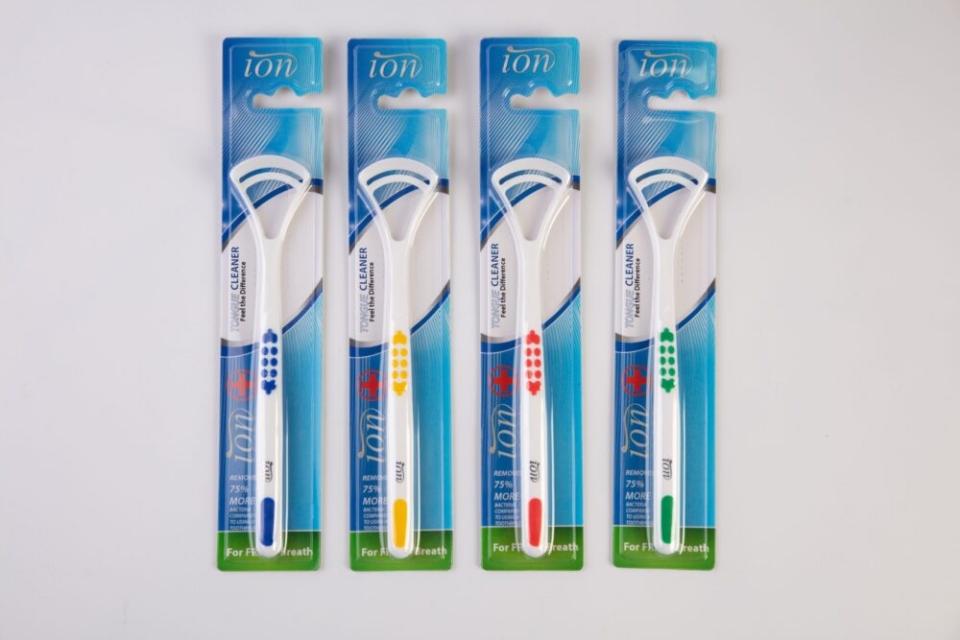 Cạo Lưỡi ion Thường 993598-duoc-ban-tai-CÔNG TY TNHH MB ĐÔNG Á ( NPP HOÀNG PHONG )