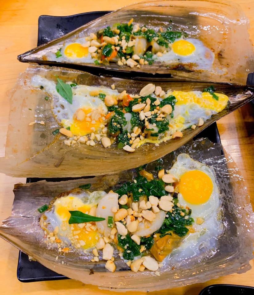 Sò mai nướng mỡ hành-duoc-ban-tai-Nhà hàng hải sản Win Seafood