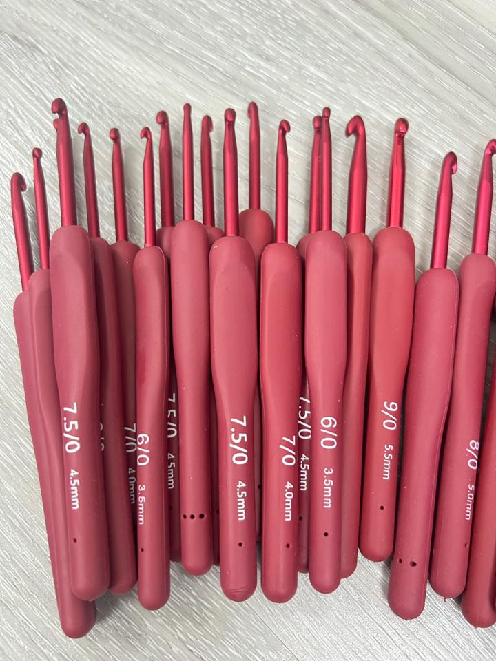 Móc cán đỏ 6.0-duoc-ban-tai-HuynEwool