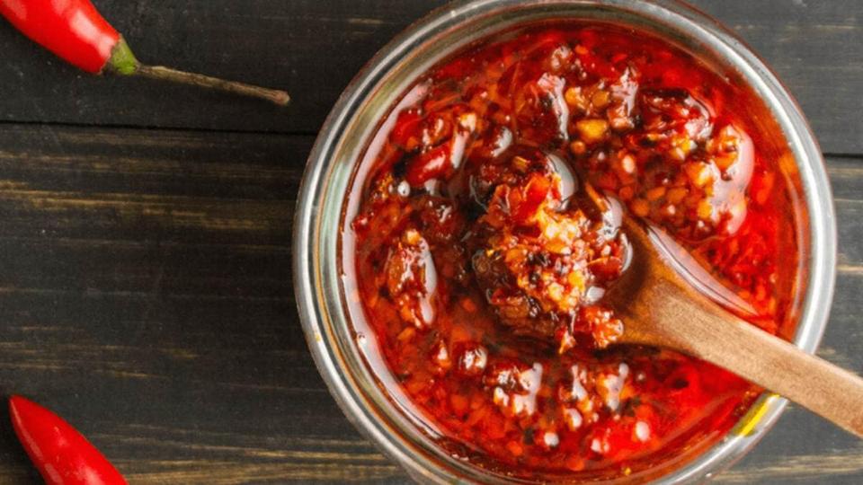 Sa tế tỏi ớt hộp nhỏ-duoc-ban-tai-Hellô Trôpical
