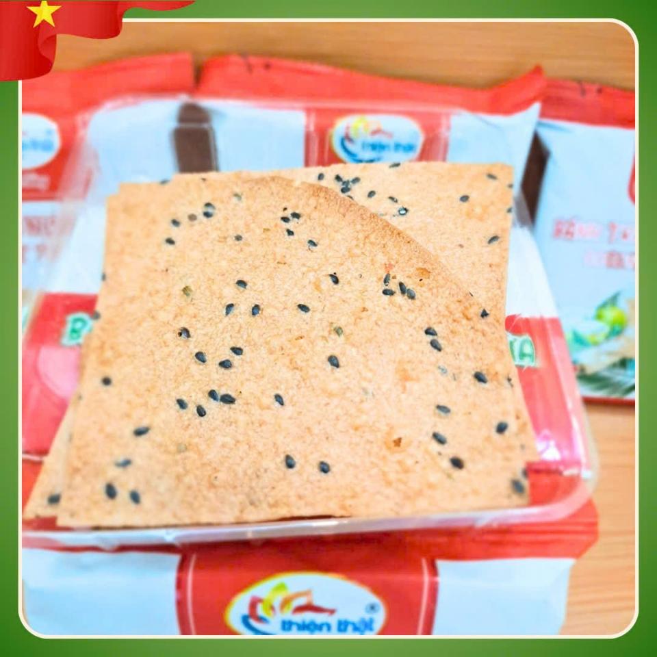 Bánh tráng nướng vị tôm cay Thiện Thuật ( hộp 3 gói * 50g)-duoc-ban-tai-HELLO TROPICAL VIETNAM