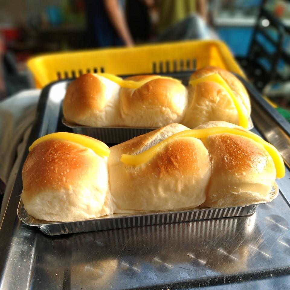 [HCM] BÁNH MÌ SẦU RIÊNG DÀI-duoc-ban-tai-BÁNH NGON TÍ CHIẾN