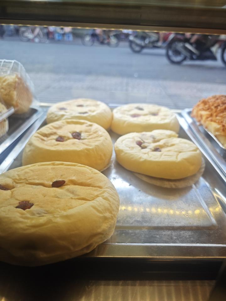 [HCM] Phô mai Việt Quất-duoc-ban-tai-BÁNH NGON TÍ CHIẾN