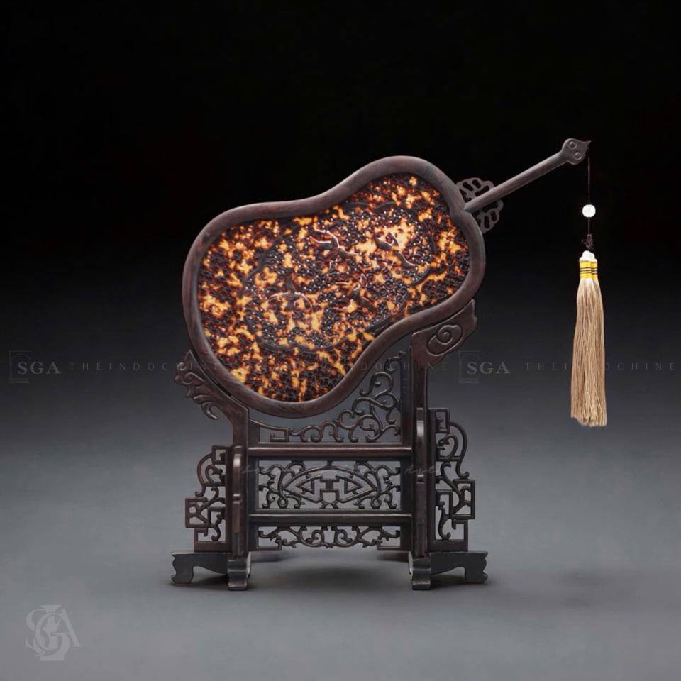 Quạt đồi mồi-duoc-ban-tai-SAIGON GALLERY ART