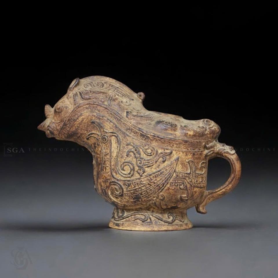 Ấm rượu dáng Thương Chu-duoc-ban-tai-SAIGON GALLERY ART