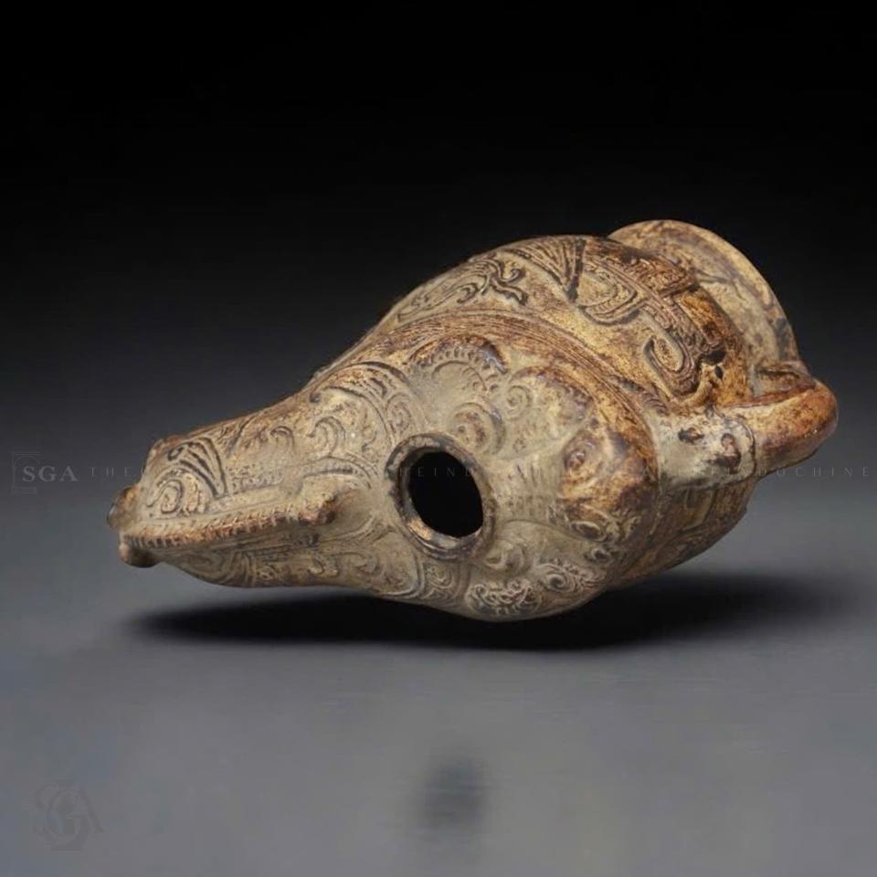 Ấm rượu dáng Thương Chu-duoc-ban-tai-SAIGON GALLERY ART