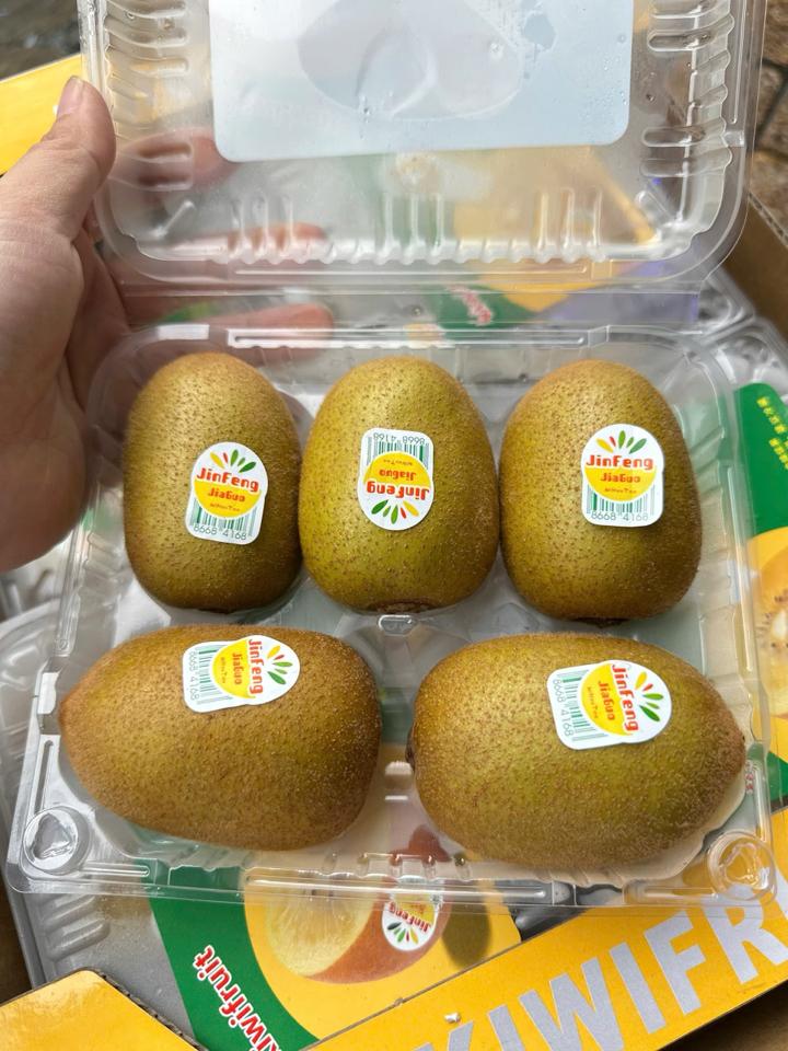 kiwi vàng thùng 8 hộp-duoc-ban-tai-Trái Cây Nhập khẩu Ngọc Hiền