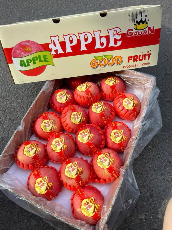 táo xì nơ 9kg-duoc-ban-tai-Trái Cây Nhập khẩu Ngọc Hiền