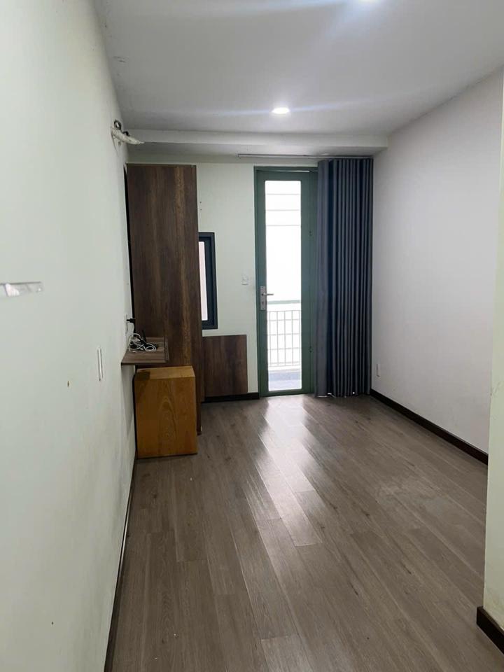 2B - Căn hộ toà nhà 2 Mặt tiền Bến Vân Đồn, Q.4-duoc-ban-tai-REAL HOME