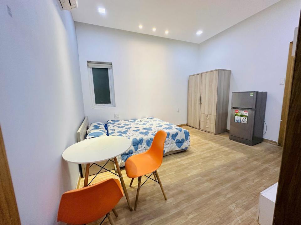 HIG- -PHÒNG LUXURY TẦNG TRỆT – FULL TIỆN ÍCH – 68 ÚT TỊCH, TÂN BÌNH-duoc-ban-tai-REAL HOME