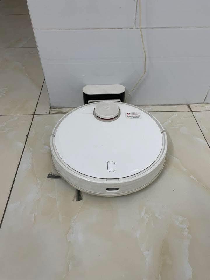 THANH LÝ ROBOT HÚT BỤI LAU NHÀ XIAOMI MOP P – PIN MỚI 100% | GIÁ CHƯA TỚI 2 TRIỆU
-duoc-ban-tai-REAL HOME