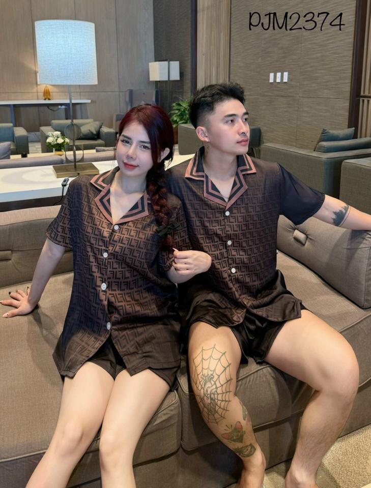 Pajamas đùi lụa mịn Fendi nâu - PJM2374-duoc-ban-tai-BlvckNo - Đồ ngủ cao cấp có sẵn