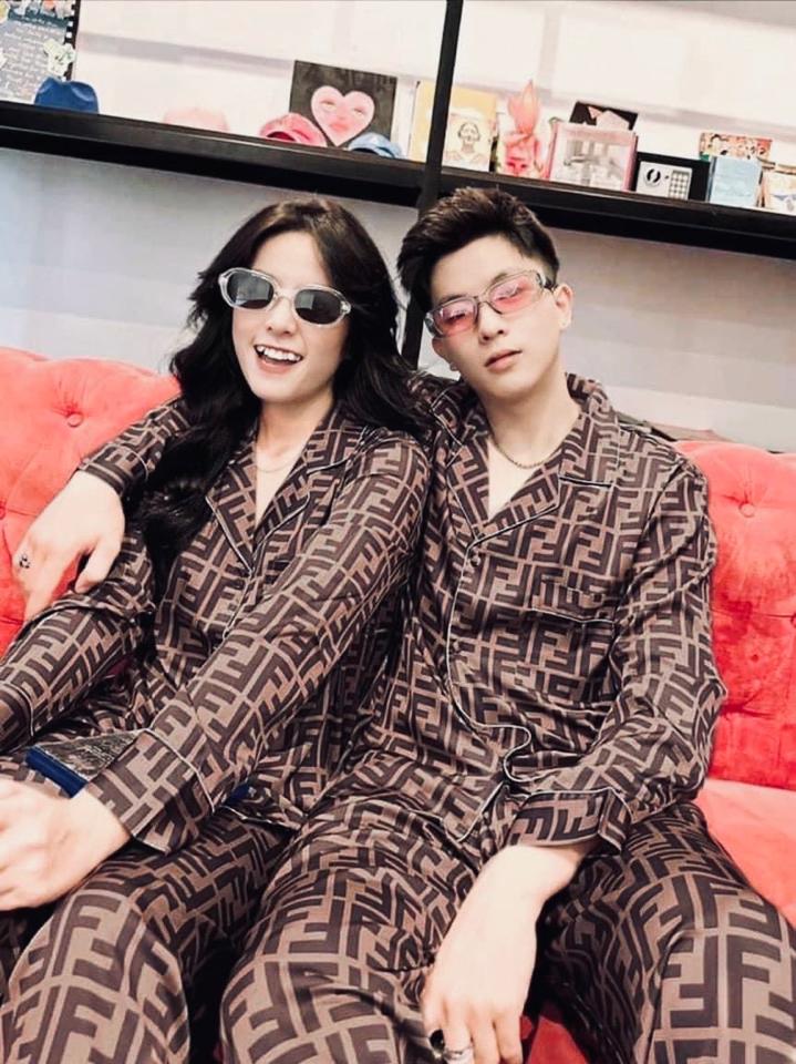 Pajamas lụa xước cao cấp Fendi - PJM1086-duoc-ban-tai-BlvckNo - Đồ ngủ cao cấp có sẵn