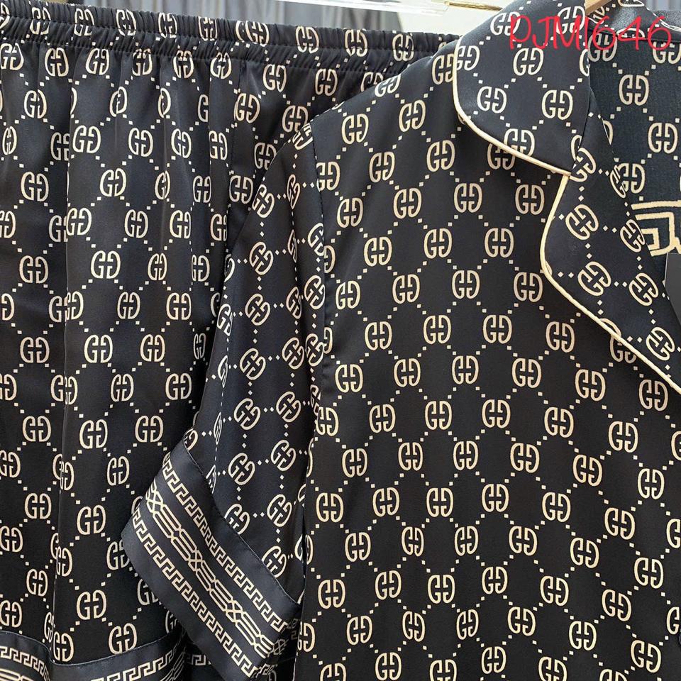 Pajamas đùi lụa mịn Versace - PJM1646-duoc-ban-tai-BlvckNo - Đồ ngủ cao cấp có sẵn