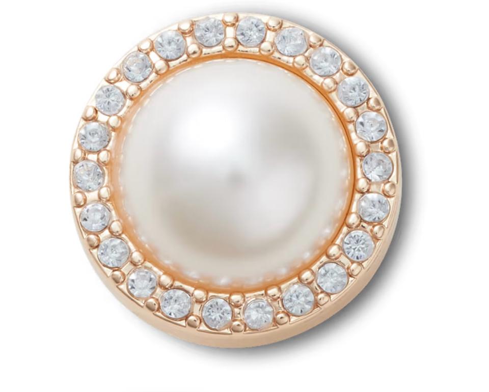 Crocs Charm - Ngọc trai tròn viền đá-duoc-ban-tai-Diệu Hằng Auth