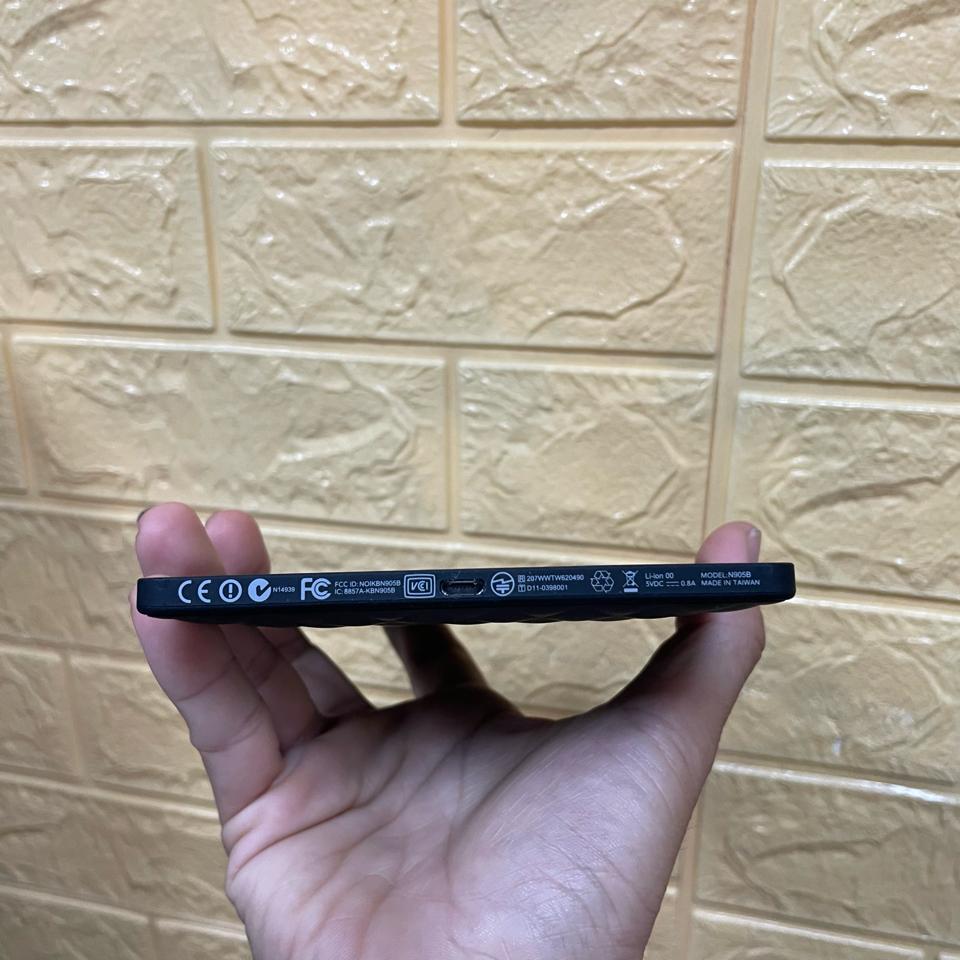 Kobo Touch - Black-duoc-ban-tai-BKTECH