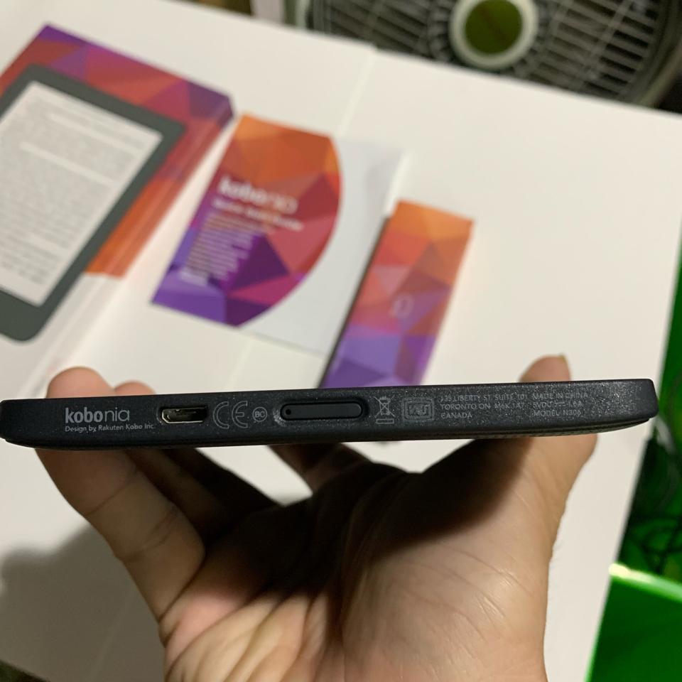 Kobo nia 6"-duoc-ban-tai-BKTECH STORE