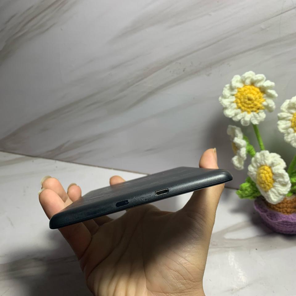Basic 10-8Gb 95%-duoc-ban-tai-BKTECH STORE