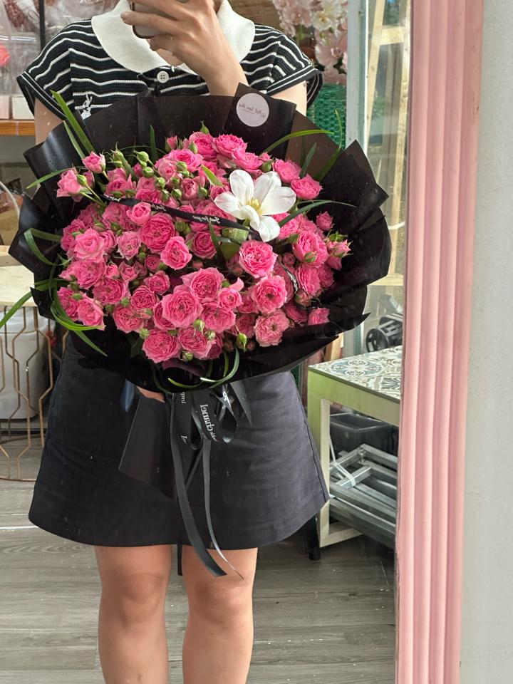 Bó hồng chùm sophia-duoc-ban-tai-Một Tiệm Hoa