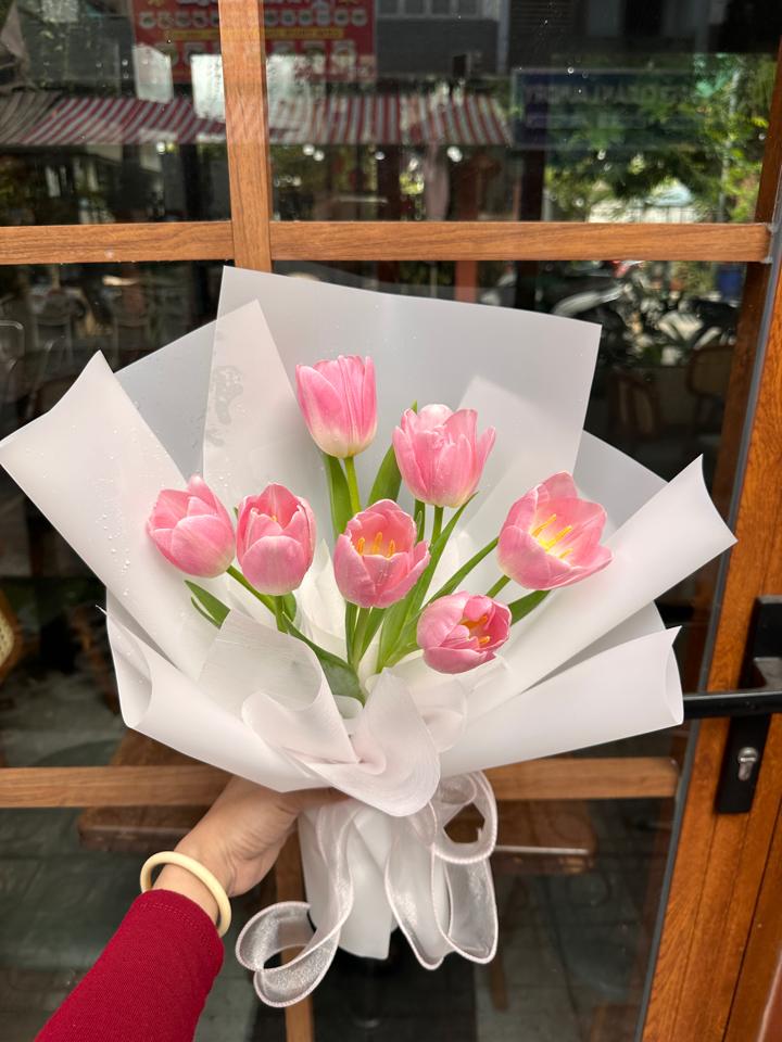 Bó hoa tulip hồng -duoc-ban-tai-Một Tiệm Hoa